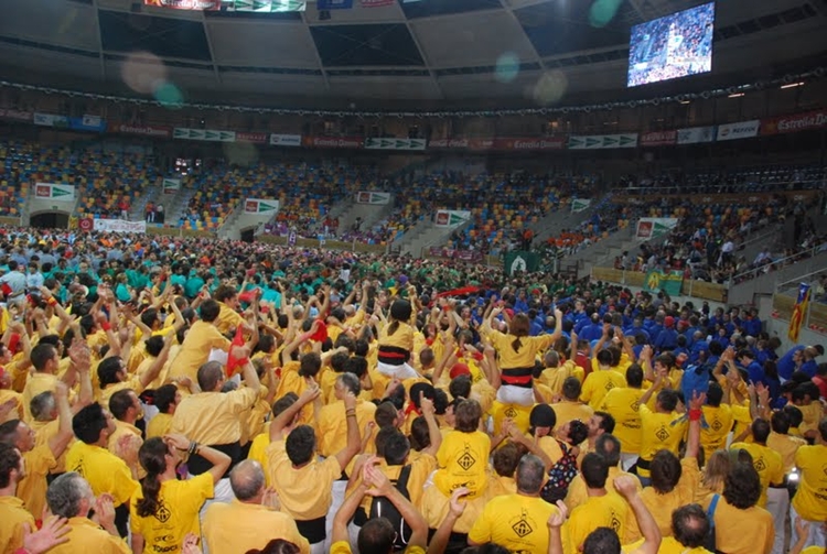 Maite Gomà. Eufòria bordegassa celebrant l'èxit al Concurs