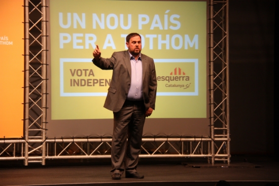 El candidat d'ERC, Oriol Junqueras, durant el míting de Vilanova i la Geltrú . ACN