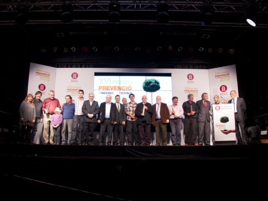 Foto de grup dels premiats.  