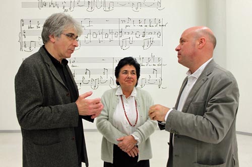 El director Edmon Colomer, la compositora Leonora Milà i el pianista Albert Guinovart a lAuditori Eduard Toldrà