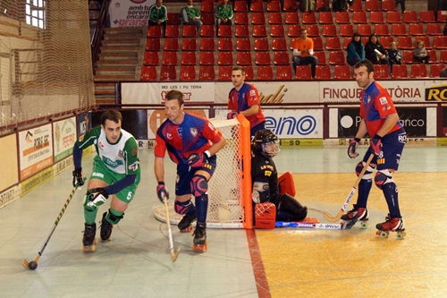 Imatge del partit de diumenge a les Comes / www.cpcalafell.com