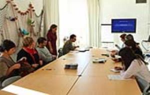 La presentació va comptar amb l'assistència dels Patrons Majors de Sitges i Vilanova i la Geltrú