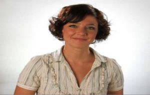 La periodista Cristina Sáez és la directora i presentadora del programa