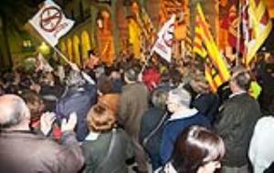 La manifestació a la plaça de la Vila