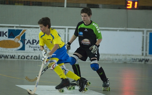 Detall d'un partit, amb el marcador de passiu al fons