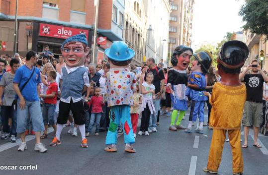 Gigantes y Cabezudos. Capgrossos de Saragossa a les Festes de Sant Josep 2013