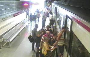 Desarticulen un grup de carteristes que actuava a les estacions de tren de rodalies