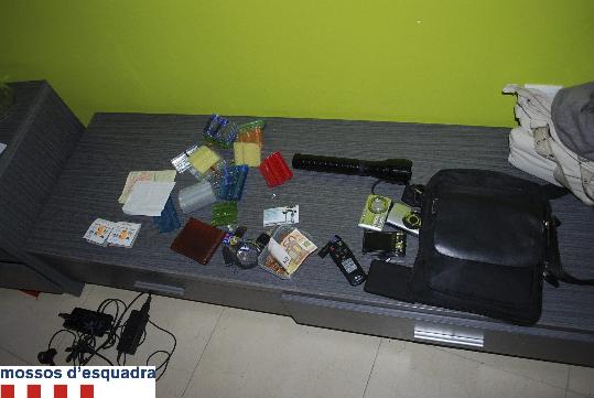 Mossos d'Esquadra. Desmantellada una organització criminal especialitzada en robatoris a bars i entitats de risc