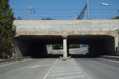 Ajuntament de Vilanova. El pont de la ronda Europa