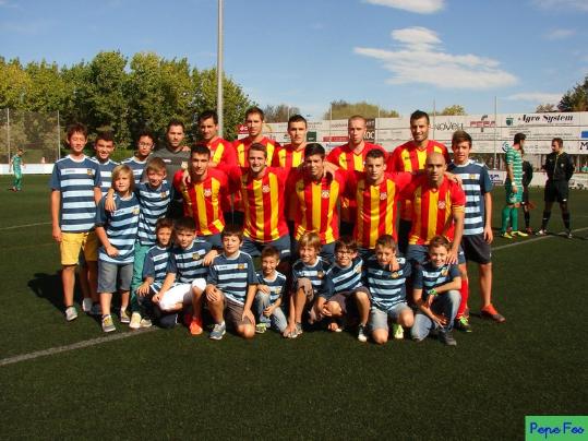 Pepe Fos. Equip inicial del partit del Vilafranca davant el Cornellà