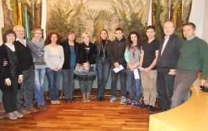 Ajt Sant Sadurní d'Anoia. Es lliuren les beques de la Fundació Parera 2013 a cinc estudiants sadurninencs 