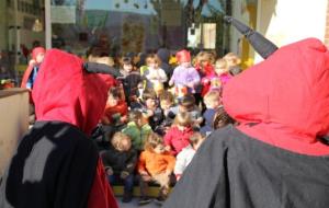 Festa Major arriba a l'escola bressol La Fil·loxereta amb els Diables infantils