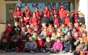 Festa Major arriba a l'escola bressol La Fil·loxereta amb els Diables infantils