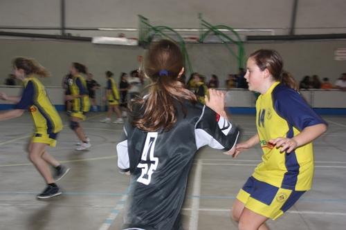 Imatge d'arxiu de l'infantil femení del CEVG d'handbol