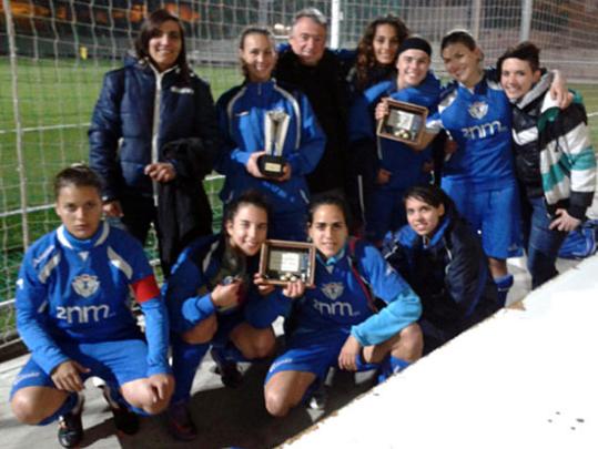 Eix. Imatge de les guanyadores del torneig del 2012