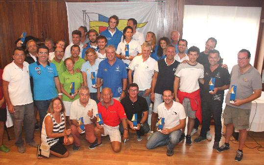 Cedida. Imatge dels guanyadors de la regata