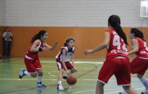 Detall del partit del Mini Femení A del Samà / Esteve Albiol