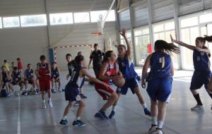 Imatges del partit del Mini Femení A / Esteve Albiol