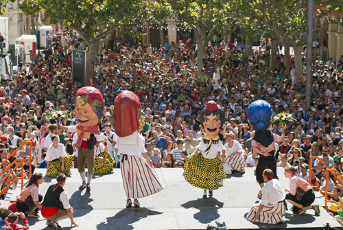 Fotos dels Capgrossos a la Festa Major 2012: © Jemi Paretas