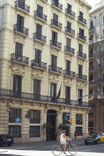 Eix. La comissaria de Via Laietana o la casa dels horrors, encara en funcionament al número 43 d'aquesta via barcelonina