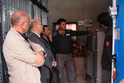 Diputació de Barcelona. L'alcalde d'Olivella, Joaquim Mas, el diputat adjunt d'Espais Naturals, Andreu Carreras, i el director del Parc del Garraf, Sa