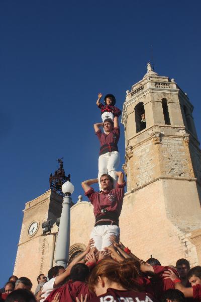 Laura Gómez . Pilar per les Escales de la Punta de Sitges