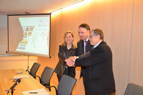 Ajuntament de Manresa. Signatura del protocol de l'Smart-Eix Diagonal