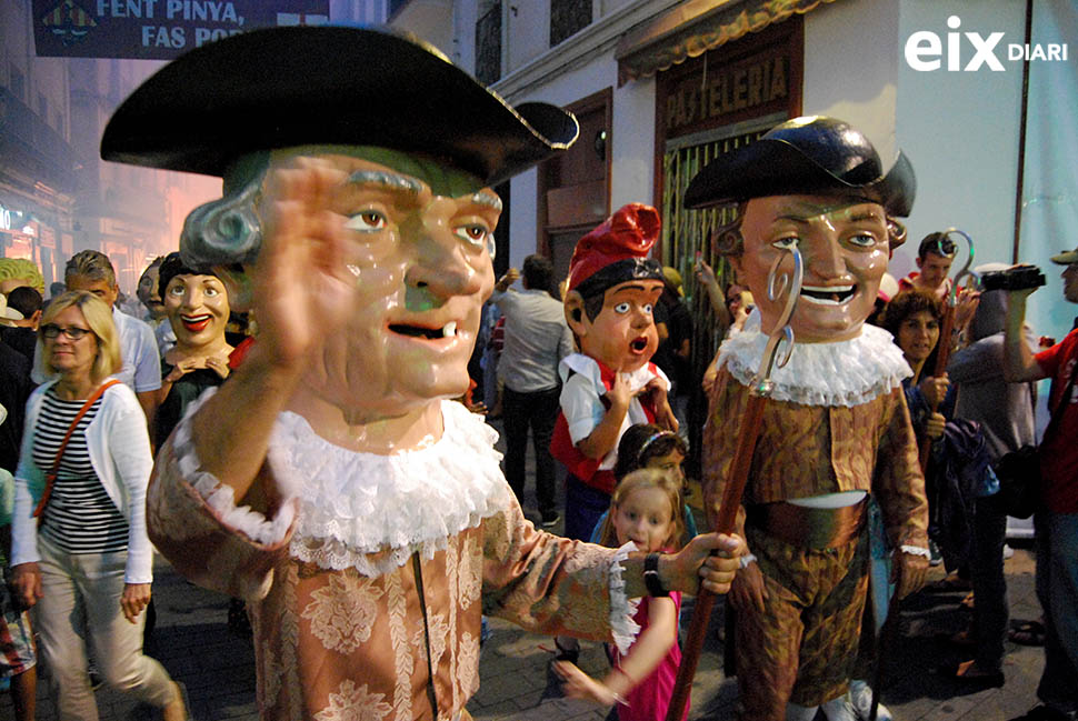 Capgrossos. Festa Major Santa Tecla, Sitges, 2'14