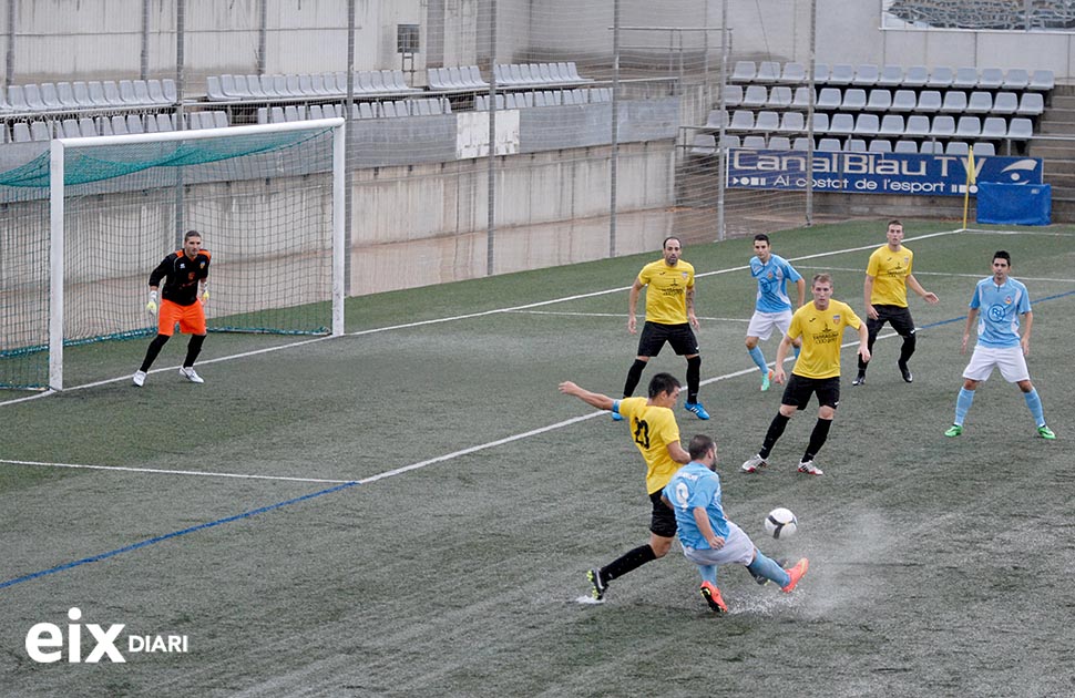 Imatge del partit CF Vilanova - Torreforta. CF Vilanova - Torreforta