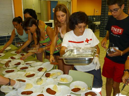 Ajuntament del Vendrell. 146 infants del Vendrell es beneficien dels ajuts per poder quedar-se a dinar als Casals dEstiu