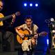 Albert+Pla+repassa+els+seus+%c3%a8xits+amb+el+guitarrista+Diego+Cort%c3%a9s