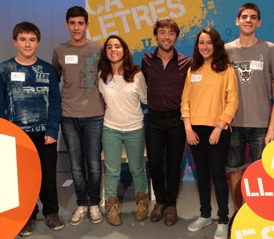 EIX. 30 alumnes de 3r d'ESO concursen al Pica Lletres de Canal Blau