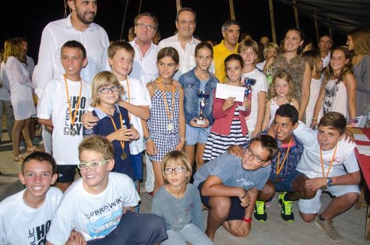 Ajuntament de Calafell. 50 embarcacions de vela, al VI Open Vila de Calafell