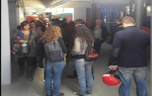 9N a Vilafranca del Penedès. Cues de voluntaris