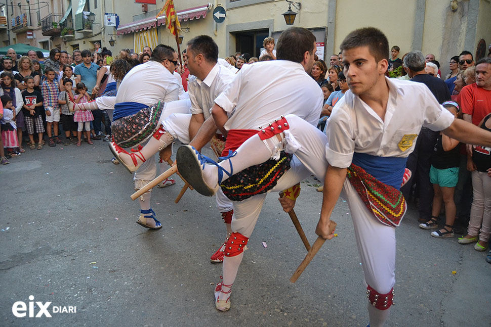 Bastons. Festa Major Sant Quintí de Mediona