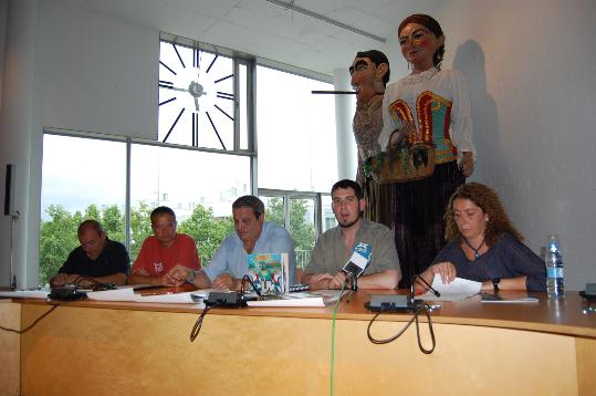 Ajt Sant Pere de Ribes. Arrenca la festa major de les Roquetes