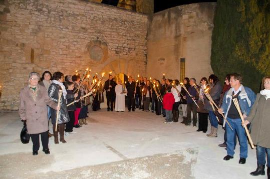 Ajuntament de Calafell. Baixada de la Mare de Déu de la Cova a lEsglésia de la Santa Creu de Calafell