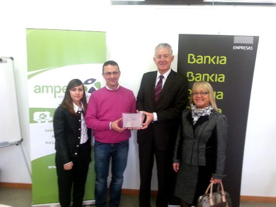EIX. Bankia dóna 8.430 euros a lassociació AMPERT