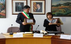 Ajuntament de Canyelles. Canyelles s'agermana amb el municipi italià de Castelvecchio Subequo