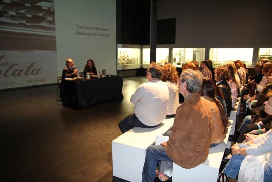 Ajt Sant Sadurní d'Anoia.  Care Santos, Premi Ramon Llull 2014, presenta 'Desig de Xocolata' a Sant Sadurní