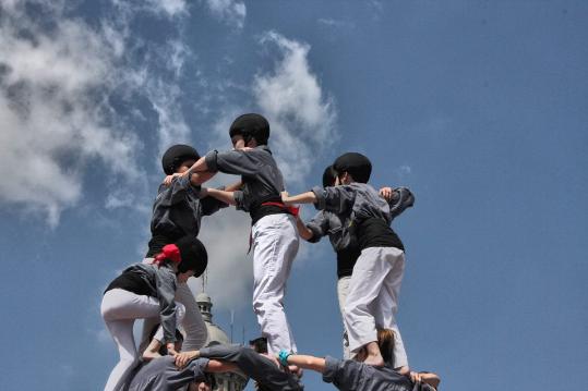 Castellers de Roquetes. Castellers de les Roquetes al Tibidabo
