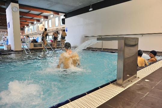Eix. Centre Esportiu la Piscina