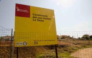 Ajuntament de Calafell. Comencen de les obres de lInstitut La Talaia, a Segur de Calafell