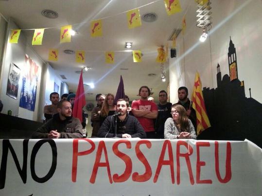 Ateneu Popular de Sitges. Concentració de rebuig a l'atac feixista a l'Ateneu de Sitges