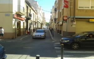 Ajuntament de Vilanova. Cruïlla entre el carrer de l'Havana i el de Josep Llanza