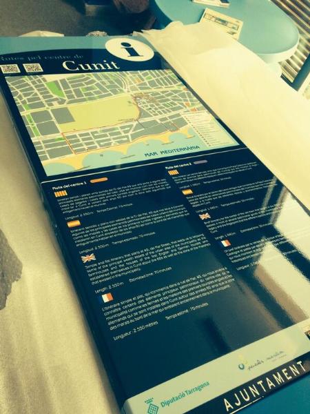 EIX. Cunit inaugura dues rutes patrimonials al nucli antic