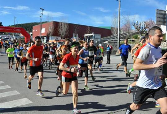 Ajuntament Canyelles. Cursa de Muntanya Pic de lÀliga