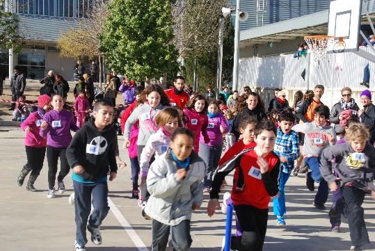Escola Ull de Vent. Cursa solidària a l'escola Ull de Vent de la Bisbal del Penedès