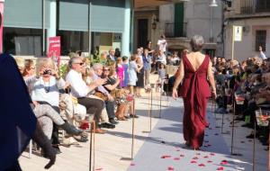 Ajt Sant Sadurní d'Anoia. Defilada de la Gent Gran a Sant Sadurní