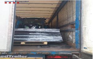 Detenen 5 persones per robar un remolc carregat amb tres vehicles agrícoles